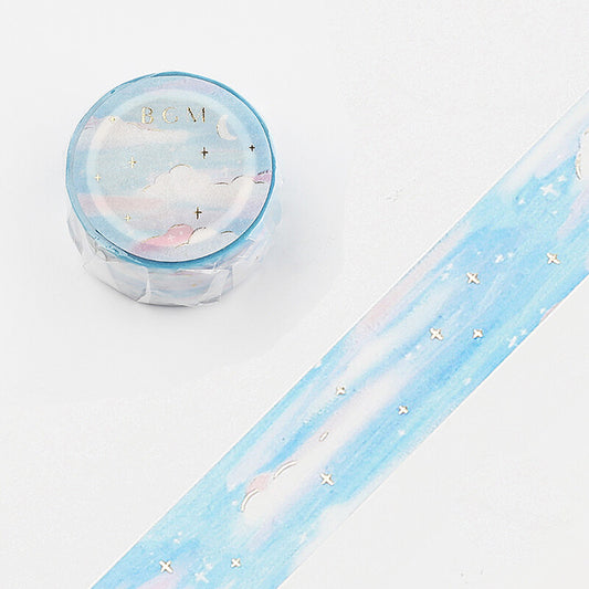 washi tape de japón con diseño de cielo azul con nubes blancas y rosas