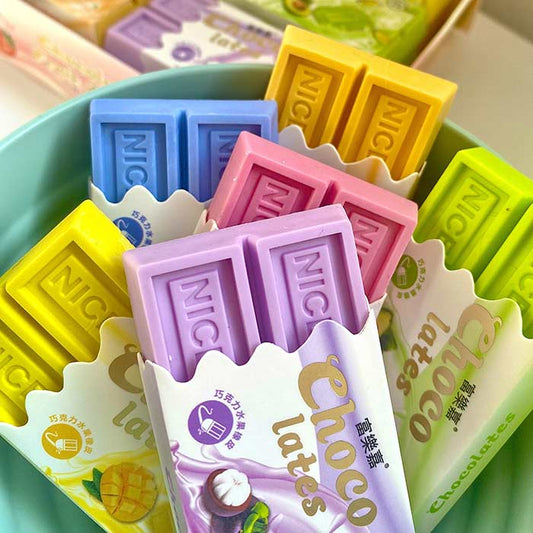 goma de borrar divertida con diseño kawaii de chocolatina, ideal para borrar lapiz