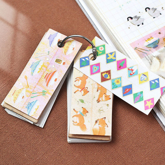 washi tape japonés de color naranja con zorros estilo otoño, con detalles dorados