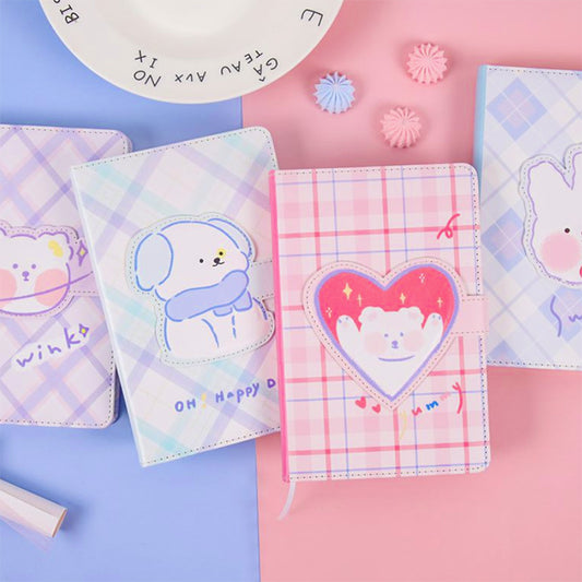 Libreta A5 a rayas con imán y diseño kawaii y colorido