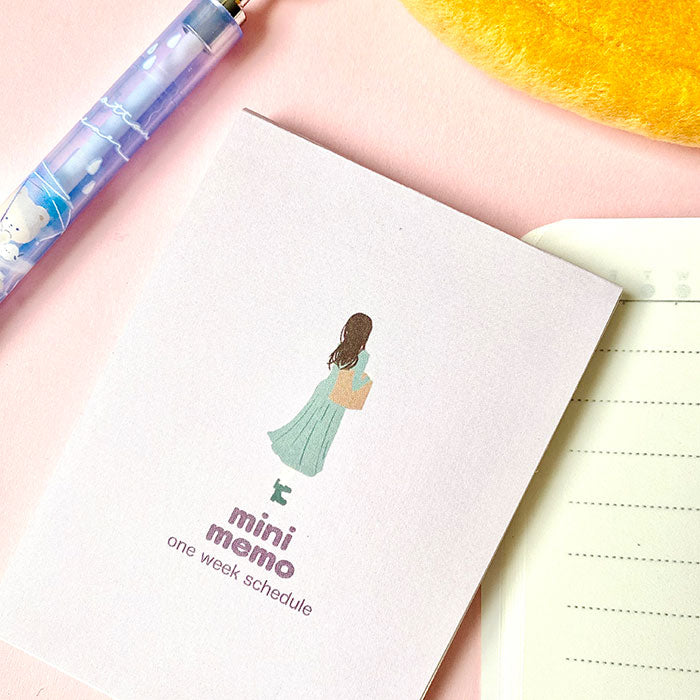bloc de notas aesthetic de japón para planificación semanal con chicas 